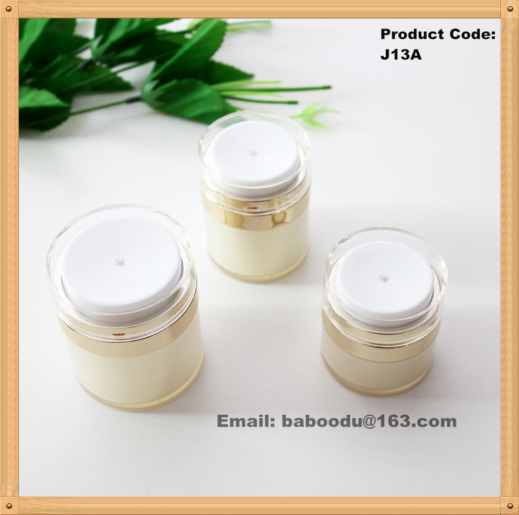 Round airless cream jar