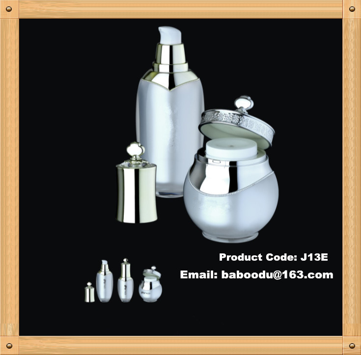 30ml Fat-round airless cream jar with flip-lid